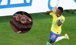 Dàn sao tuyển Brazil gặp rắc rối vì ăn thịt dát vàng
