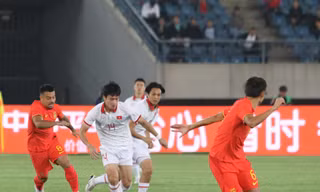 Vượt qua ĐT Việt Nam 2-0, ĐT Trung Quốc vẫn bị chê ‘thắng chẳng khác gì thua’