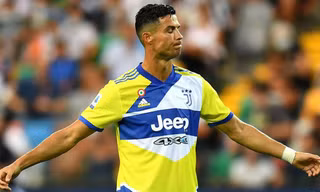 HLV Juventus cảnh báo Ronaldo và đồng đội sau trận hòa ở ngày khai màn Serie A