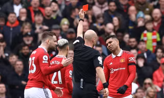 Casemiro sẽ bị treo giò tới 4 trận