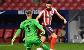 Nhận định, dự đoán Atletico Madrid vs Barcelona, 02h00 ngày 03/10: Xát muối vào nỗi đau