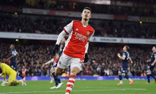 Nhẹ nhàng thắng derby, Arsenal vươn lên tốp 4