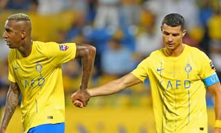 Hàng thủ 'phá hoại', đội bóng của Ronaldo thua 2 trận liên tiếp