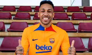Rời Arsenal, Aubameyang nói lời cay đắng
