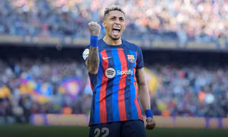 Barcelona thắng trong trận cầu nhiều ‘gia vị’ 