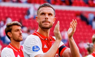 CLB cũ của Ten Hag mất chức vô địch theo cách không tưởng
