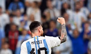 Nhà tài trợ Adidas khốn khổ vì ĐT Argentina... vào chung kết World Cup