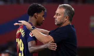 Yamal bị HLV Barca khiển trách trước trận bán kết Cúp C1 với Inter