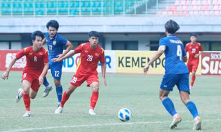Việt Nam lách qua khe cửa hẹp, gặp Thái Lan ở bán kết U16 Đông Nam Á