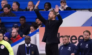 Graham Potter bị la ó dữ dội sau trận thua của Chelsea