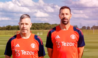 Van Nistelrooy về làm trợ lý cho HLV Ten Hag tại MU