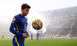 Chelsea thiệt hại hàng trăm triệu bảng từ những đòn trừng phạt nặng nề