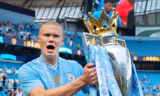 Man City chinh phục những cột mốc nào sau chức vô địch Ngoại hạng Anh thứ 4 liên tiếp?