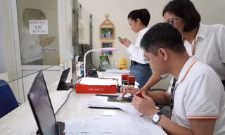 Bảng lương cán bộ, công chức giữ chức vụ lãnh đạo mới khi nào ban hành?