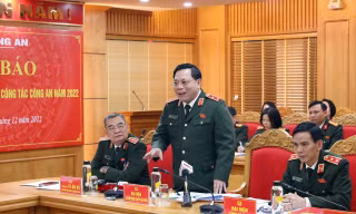 Giám đốc Công an Hà Nội nói về tin đồn hai Trưởng Công an quận xin nghỉ hưu sớm vì 'sức ép' 