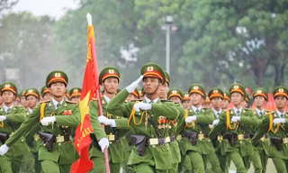 Lực lượng CSND trải qua 60 năm xây dựng, chiến đấu và trưởng thành.