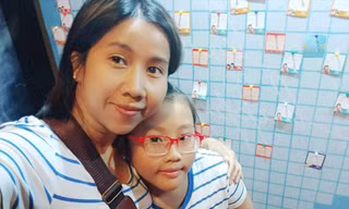 Mẹ con chị Nguyên Khương như “đôi bạn thân” 