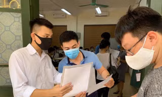 Điểm chuẩn cao không đều là một nghịch lý trong tuyển sinhẢnh: Nghiêm Huê 