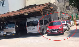 Ngoài trông ô tô của người dân, bãi xe còn đang tiếp nhận xe vi phạm của công an Hà Đông và nhiều Đội CSGT Hà Nội. Ảnh: Anh Trọng 