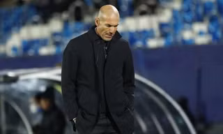 Áp lực đè nặng lên HLV Zidane trước trận đấu 