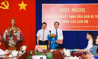Công bố quyết định của Ban Bí thư về công tác cán bộ tại Tây Ninh
