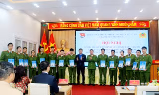 Móng Cái bổ nhiệm 16 cán bộ công an làm Phó Bí thư Đoàn TNCS Hồ Chí Minh
