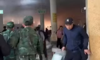 Cửa khẩu Móng Cái: Ba lô của khách nhập cảnh phát hỏa, 4 người bị bỏng