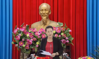 Chủ tịch Quốc hội Nguyễn Thị Kim Ngân làm việc với tỉnh An Giang về công tác bầu cử