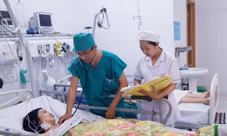 Truyền 3,5 lít máu cứu người phụ nữ bị cháu ruột đâm nguy kịch