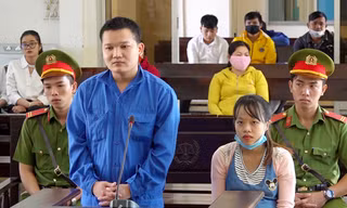 Mua bán ma tuý để lấy tiền 'hút chích', 2 vợ chồng lĩnh 24 năm tù