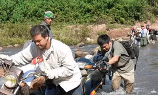 Dân phượt kể chuyện thoát hiểm