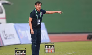 HLV Phan Thanh Hùng bất ngờ chia tay CLB Bình Dương 