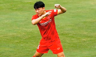 Minh Vương chia tay đội tuyển Việt Nam vì chấn thương