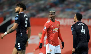 M.U thắng kịch tính, Pogba bị tố ăn vạ kiếm penalty
