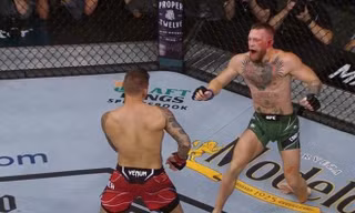 McGregor gày gập chân trong cuộc đối đầu với Poirier 