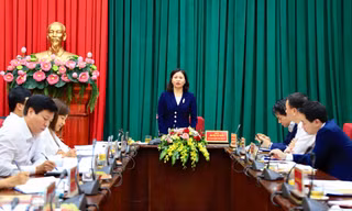 Phó Bí thư Thường trực Thành ủy Hà Nội Nguyễn Thị Tuyến phát biểu tại buổi làm việc với Đảng ủy Khối các cơ quan thành phố Hà Nội. 