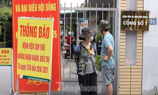 Hà Nội: Điều chuyển bệnh nhân đang điều trị tại Bệnh viện Đức Giang