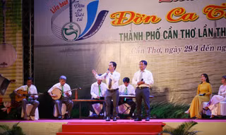 Đền Hùng vang tiếng đờn ca