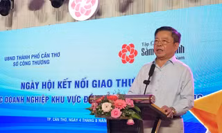 'Phải để người nước ngoài mua sâm Việt Nam mang về'