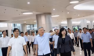 Đưa bác sĩ, nhân viên y tế tay nghề cao về Bệnh viện Bạch Mai, Việt Đức cơ sở 2