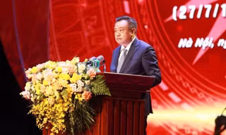 Chủ tịch Hà Nội Trần Sỹ Thanh: 'Sống, lao động, học tập xứng đáng với hy sinh của các bậc tiền bối'