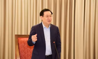 Bí thư Thành uỷ Hà Nội Vương Đình Huệ