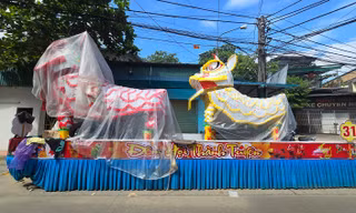 Đoàn xe đèn lồng khổng lồ ở Tuyên Quang 'nằm bất động' trong bão lũ