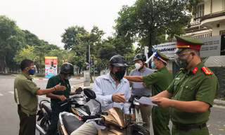 Thường vụ Thành uỷ Hà Nội thống nhất giãn cách xã hội đến 6/9