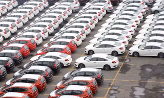 Thị trường ô tô Việt Nam giảm mạnh nhất khu vực trong năm 2023