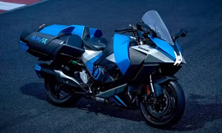 Kawasaki trình làng mẫu xe máy đầu tiên chạy bằng hydro