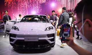 Porsche có thể ngừng bán xe điện tại Trung Quốc
