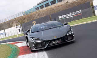 Lamborghini đạt doanh số kỷ lục trong năm 2024