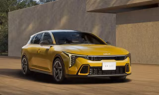 Lộ diện kiểu dáng mới của Kia K4