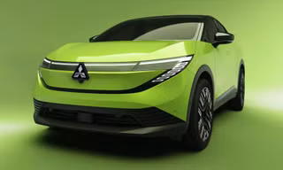 Mitsubishi tăng tốc trong cuộc đua xe điện